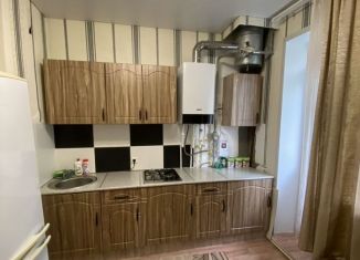 Сдаю 1-ком. квартиру, 36 м2, Ульяновск, проспект Нариманова, 140