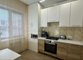 Продаю 2-ком. квартиру, 50.8 м2, Оренбург, улица Озеленителей, 18