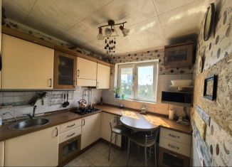 Сдам в аренду 2-ком. квартиру, 48 м2, Москва, Байкальская улица, 42к2, ВАО