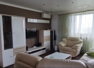 Продам 4-комнатную квартиру, 74 м2, Алексин, Тульская улица, 129/26