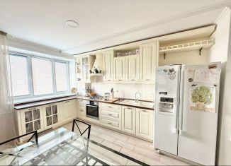 Продам 2-комнатную квартиру, 70.2 м2, Татарстан, проспект Химиков, 7