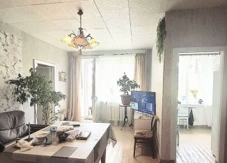 Продажа трехкомнатной квартиры, 56.1 м2, Екатеринбург, проспект Ленина