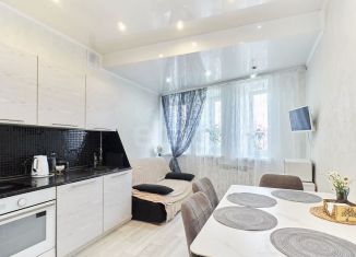 Продам двухкомнатную квартиру, 54.4 м2, Тюмень, Паровозная улица, 9