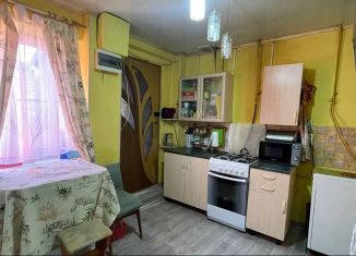 Трехкомнатная квартира на продажу, 57.5 м2, Ростов-на-Дону, улица 35-я Линия, 23