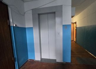 Продаю 1-комнатную квартиру, 44 м2, Ялта, улица Кривошты, 18