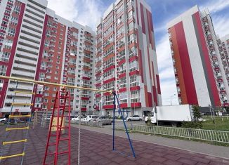 Продаю 3-ком. квартиру, 86.3 м2, Казань, улица Мустая Карима, 3