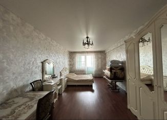 Продажа 2-ком. квартиры, 95 м2, Дагестан, улица Аметхан-Султана, 25