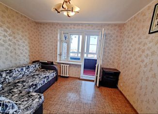 Сдам 1-ком. квартиру, 40 м2, Санкт-Петербург, метро Проспект Ветеранов, проспект Кузнецова, 17Ж