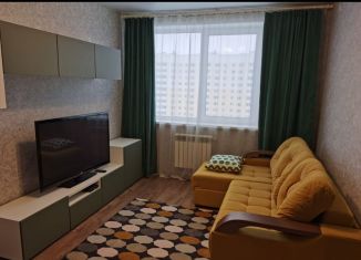 Сдается в аренду 1-комнатная квартира, 39 м2, Тверь, Оснабрюкская улица, 10к1