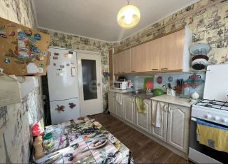 Продается 3-ком. квартира, 57.4 м2, Коми, Интернациональная улица, 45