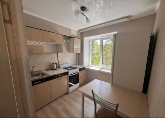 Продажа двухкомнатной квартиры, 41 м2, Армавир, улица Мира, 25