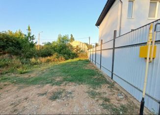 Продаю участок, 4.1 сот., поселок городского типа Новофёдоровка, улица Ракетчиков