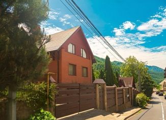 Продаю дом, 215 м2, посёлок городского типа Красная Поляна, Вознесенская улица