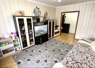 Продажа 3-ком. квартиры, 65 м2, Таганрог, улица Чехова, 365