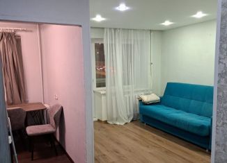 Сдам однокомнатную квартиру, 32 м2, Екатеринбург, Московская улица, 76, метро Чкаловская