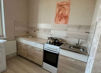 Аренда 3-комнатной квартиры, 70.7 м2, Екатеринбург, проспект Академика Сахарова, 37, метро Чкаловская