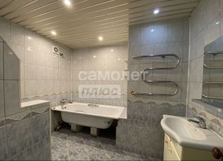 Продажа 3-ком. квартиры, 59.9 м2, Дзержинск, Октябрьская улица, 44