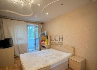 Трехкомнатная квартира на продажу, 65.7 м2, Тула, улица Пузакова, 1