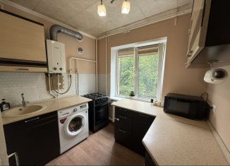 Трехкомнатная квартира на продажу, 54.6 м2, Армавир, Новороссийская улица, 48