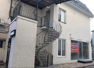 Сдаю в аренду помещение свободного назначения, 50 м2, Краснодар, улица имени П.М. Гаврилова, 115