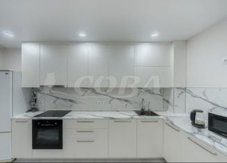 3-комнатная квартира на продажу, 75 м2, Тюмень, улица Прокопия Артамонова, 9