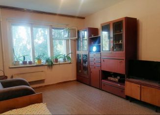 Продается трехкомнатная квартира, 63.5 м2, Бийск, Красноармейская улица, 180