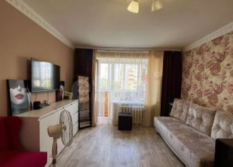 Продается 1-комнатная квартира, 37 м2, Салават, улица Островского, 55А