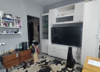 Продается 2-комнатная квартира, 42 м2, Новомосковск, улица Пушкина, 13
