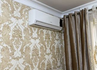 Продаю 3-ком. квартиру, 80 м2, Грозный, улица У.А. Садаева, 23