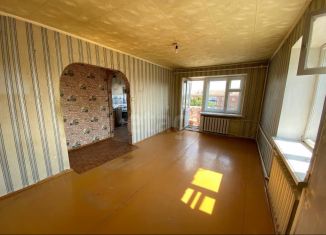 Продается 1-ком. квартира, 30.7 м2, Сарапул, улица Азина, 17