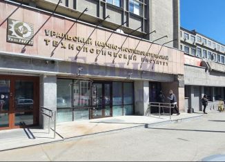 Производство в аренду, 70 м2, Екатеринбург, улица Луначарского, 31