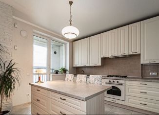 Продаю 1-комнатную квартиру, 43 м2, Калининград, улица Согласия, 50А