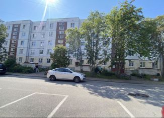 Продам 2-комнатную квартиру, 54 м2, Тосно, улица Радищева, 6/8