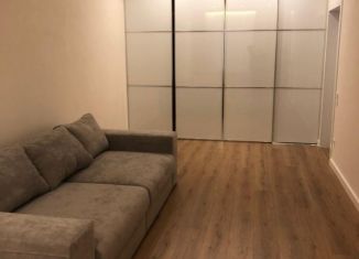 Сдаю в аренду 2-ком. квартиру, 59 м2, Московская область, Комсомольская улица, 10