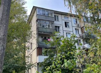 Продажа 1-ком. квартиры, 31.8 м2, Люберцы, улица Космонавтов, 32