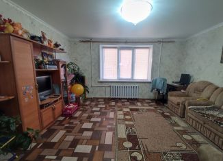 Продается трехкомнатная квартира, 64.9 м2, Менделеевск, улица Химиков, 6