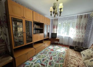 Аренда 2-ком. квартиры, 52 м2, Алупка, Западная улица, 19