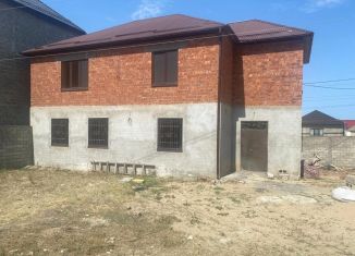 Продаю дом, 240 м2, посёлок городского типа Ленинкент, улица Гитинова