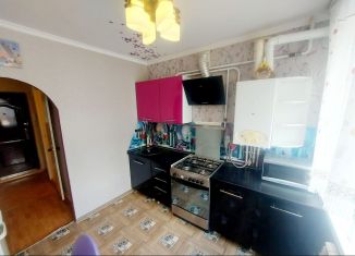 Двухкомнатная квартира на продажу, 55.5 м2, село Новая Усмань, Центральная улица, 3