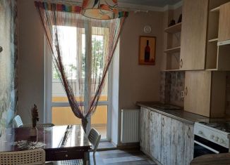 Продаю 1-комнатную квартиру, 33 м2, Калининградская область, улица Ульяны Громовой, 96
