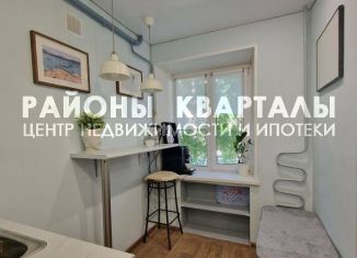 Продаю 2-комнатную квартиру, 32.3 м2, Челябинск, улица Сони Кривой, 45, Центральный район