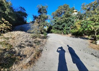 Продаю земельный участок, 1 сот., поселок городского типа Санаторное, улица Гагарина, 1А