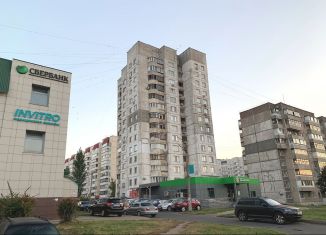 Продаю 1-ком. квартиру, 42 м2, Железногорск, улица Димитрова, 8