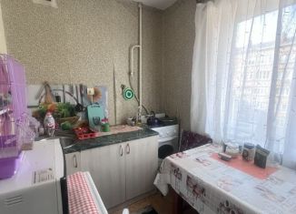 Продам 1-комнатную квартиру, 32 м2, Усть-Лабинск, Южная улица, 10