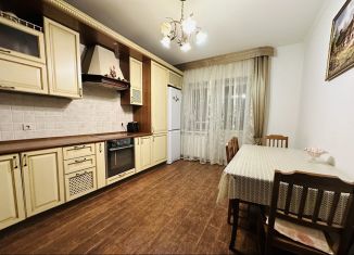 Продажа трехкомнатной квартиры, 93 м2, Ставрополь, улица Мира, 264А, микрорайон № 6