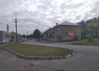 Продаю помещение свободного назначения, 30 м2, Кыштым, улица Металлистов, 8