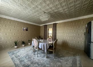 Дом на продажу, 220 м2, посёлок городского типа Ленинкент, улица Гагарина, 24