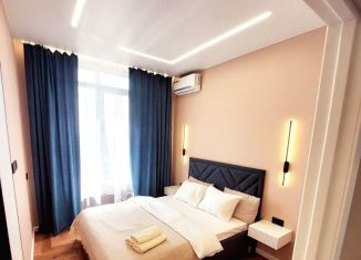 Сдается в аренду 1-комнатная квартира, 49 м2, Астрахань, улица Бехтерева, 2Б, ЖК Атмосфера