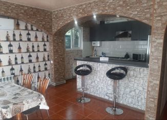 Сдача в аренду дома, 90 м2, Феодосия, улица Маяковского