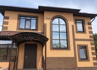 Продается коттедж, 270 м2, село Михайловка, Ореховая улица, 20